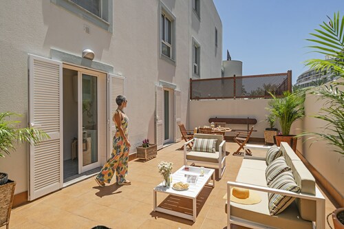 Grand Residence I - with terrace and BBQ.