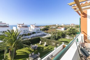 Property grounds - Whole house, 2. Beachfront suite with sea views and private garden. (Santo Isidoro)