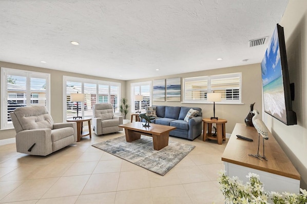 Imagen sin descripción, 1 de 32, botón