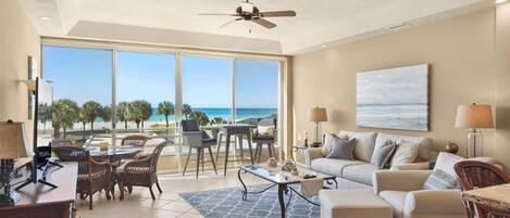 リビング エリア