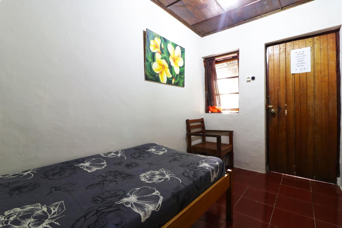 Single Room not Lake View