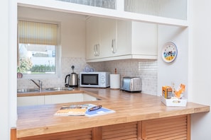 Fridge, microwave, oven, toaster