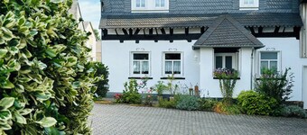 Historisk fritidshus Sosberg nær hengende taubro