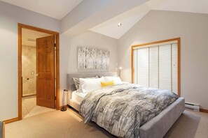 3 chambres, fer et planche à repasser, Wi-Fi, literie fournie