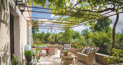 Village Villa M**** with an authentic touch and a pool on Krk