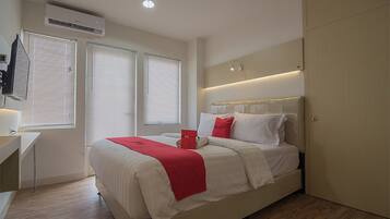 Kamar Double | Meja kerja