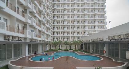 RedDoorz Apartment @ Sentul Tower