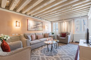 Fernseher, DVD-Player