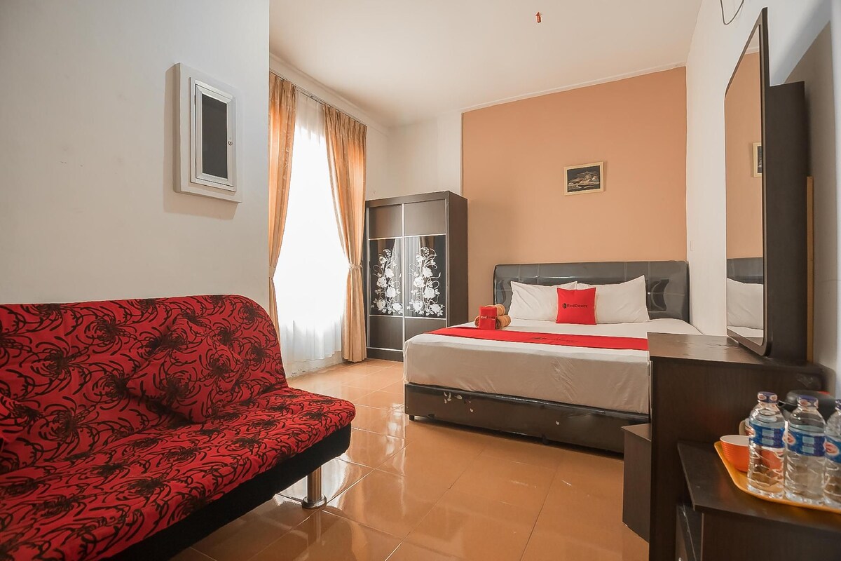 DELUXE DOUBLE ROOM
