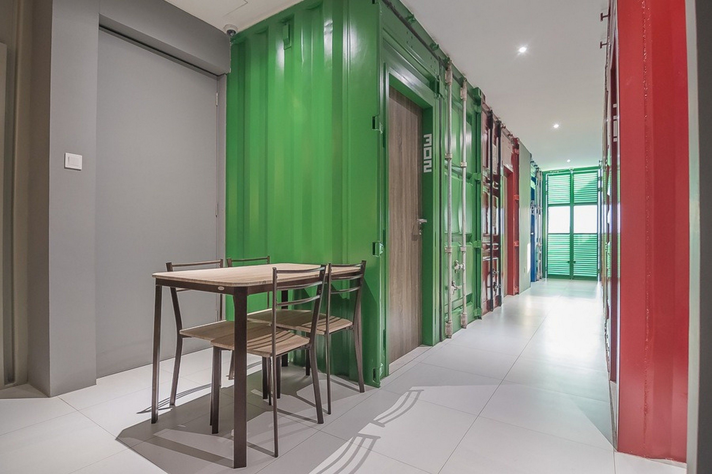 Foto - RedDoorz near Taman Rejomulyo