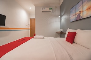 Habitación doble | Escritorio y wifi gratis