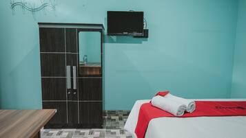 Double Room | Desk, WiFi (free)