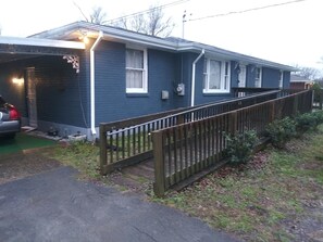 Property grounds - A touch of comfort where comfort is expected (Nashville)