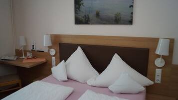 Bureau, Wi-Fi gratuit, draps fournis