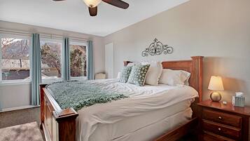 2 Schlafzimmer, Bügeleisen/Bügelbrett, Reisekinderbett, kostenloses WLAN