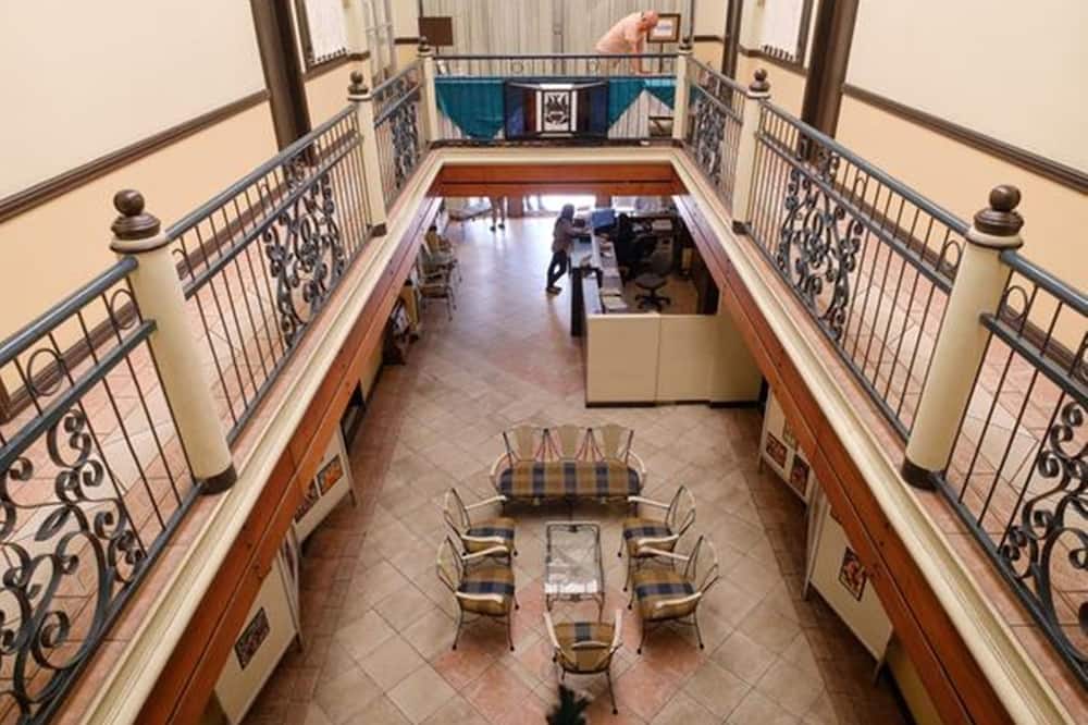 Lispher Inn