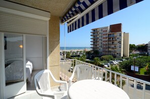 Terrace/patio - ROCAMAURA I D 3-4 - APARTMENT WITH SWIMMINGPOOL (Estartit)