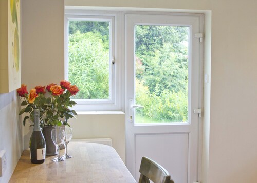 Pond  House  Cottage