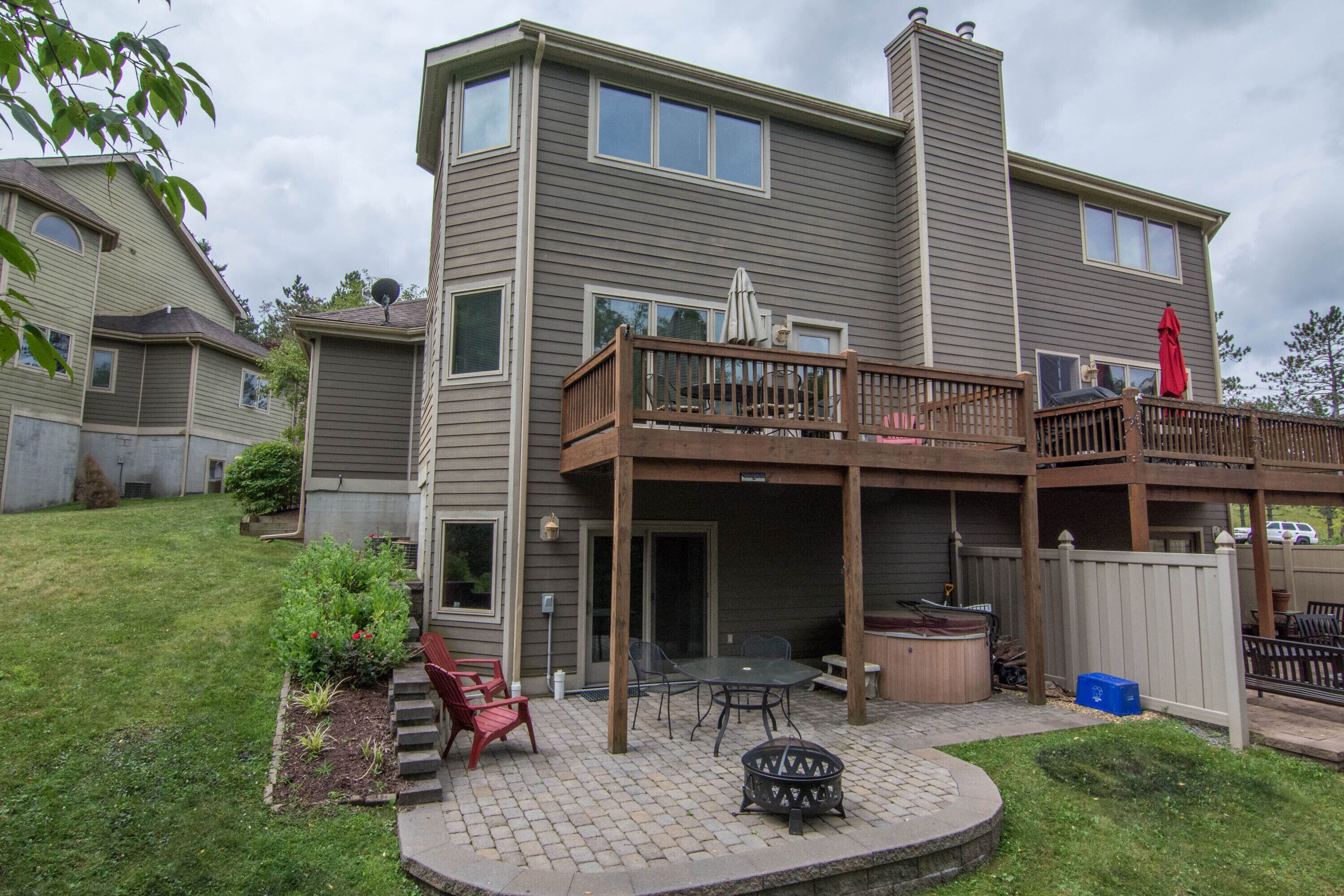 Marsh Run Cove | Spacious Duplex, 3 Master Suites!