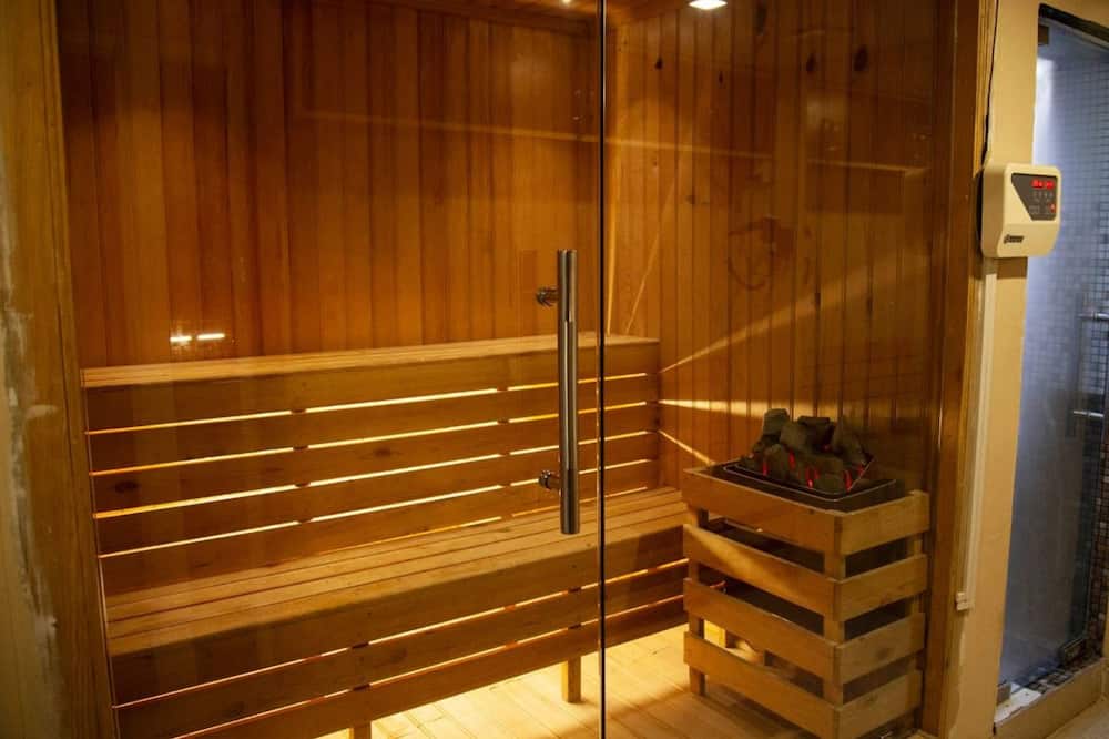 Hotel Rudra View & Spa