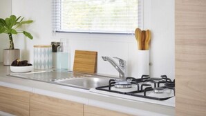 KOAWA LOGGIA CONFORT | Private kitchenette - Camping La Buissière (Barjac)