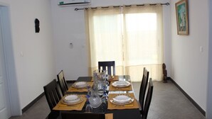 Comfort Apartment, 2 Bedrooms | Living area | 32-inch plasma TV with satellite channels, TV - Guest House De Treichville (Abidjan)