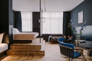 Ropa de cama hipoalergénica y minibar