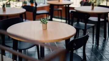 Colazione a buffet inclusa, servita tutte le mattine