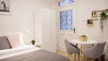 StrykjÀrn/strykbrÀda, resesÀng, gratis wi-fi och sÀngklÀder