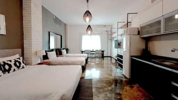 Iron/ironing board, WiFi, bed sheets