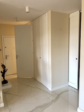 Classic Apartment, 2 Bedrooms | Living area