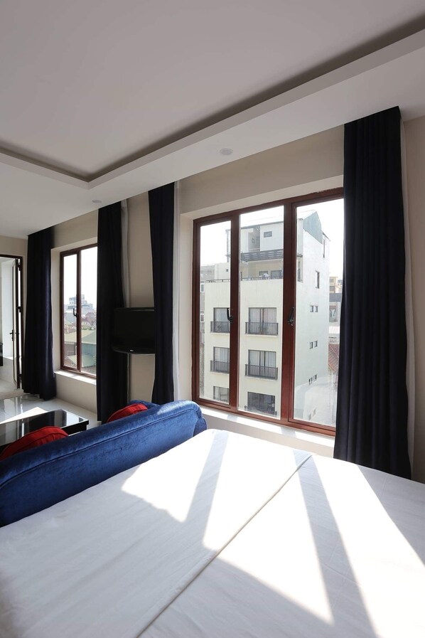 Suite, Lake View | View from room