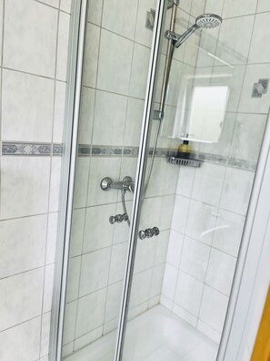 Bathroom - Am Landhaus - Gästezimmer (Walsheim)
