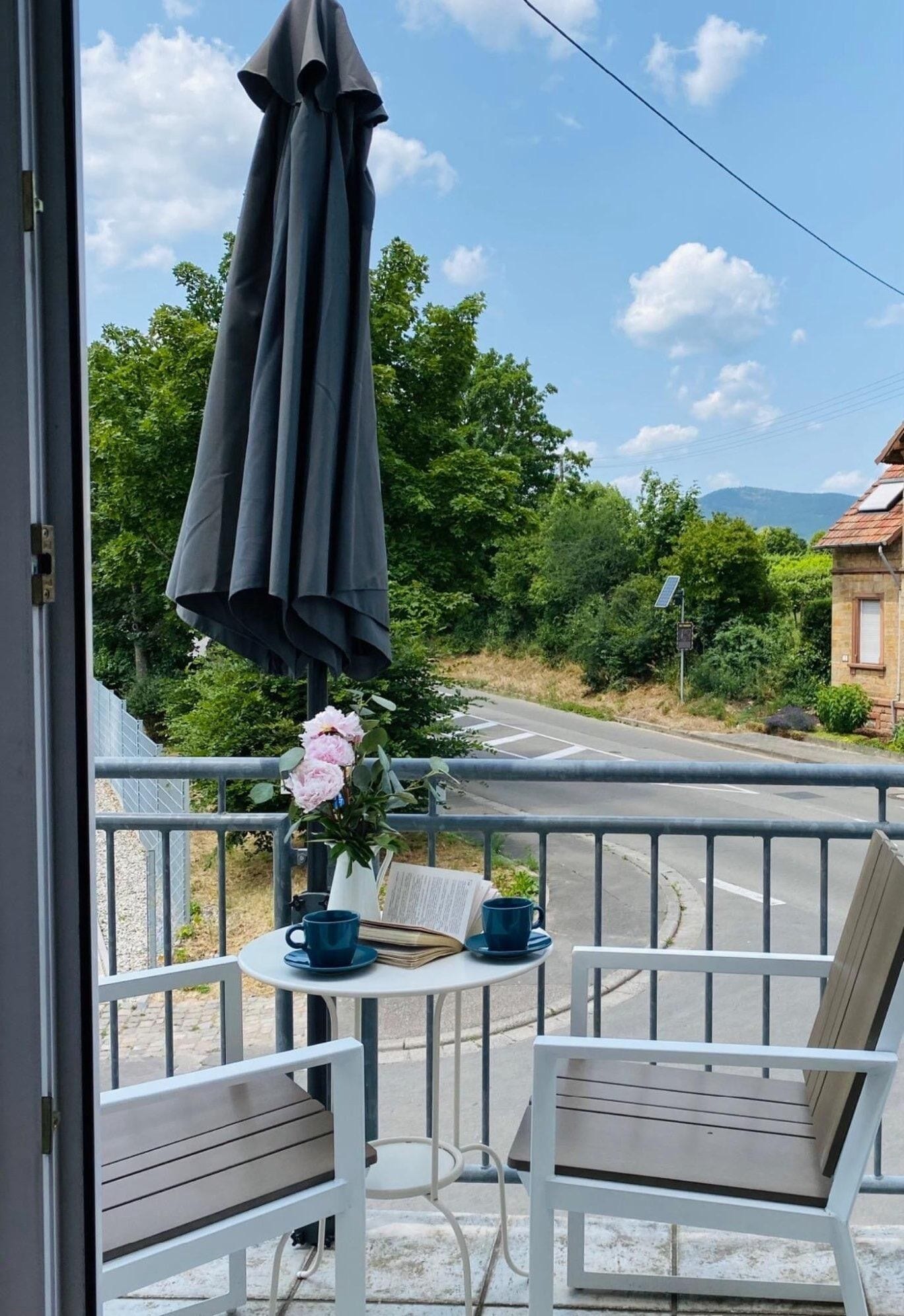 Habitación doble Deluxe, baño privado | Vista del balcón