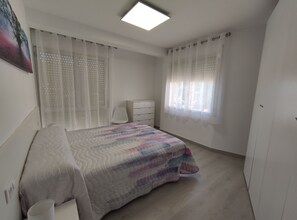 1 bedroom, iron/ironing board, free WiFi, bed sheets - Apartamento Playa I Inmomart (Peñiscola)