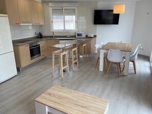 Fridge, microwave, oven, dishwasher - Apartamento Playa I Inmomart (Peñiscola)