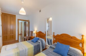 3 habitaciones, cuna de viaje, wifi gratis y ropa de cama