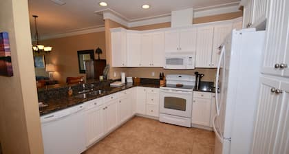 Gulf Breeze Condo # 207 - rampe de bateau privé