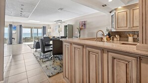 Interior - Siesta Key  Horizons West #307 - 2 Bedroom Unit with a View of the Gulf of Mexico (Sarasota)