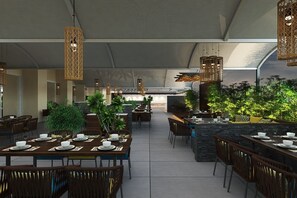 Serveert ontbijt, lunch en diner