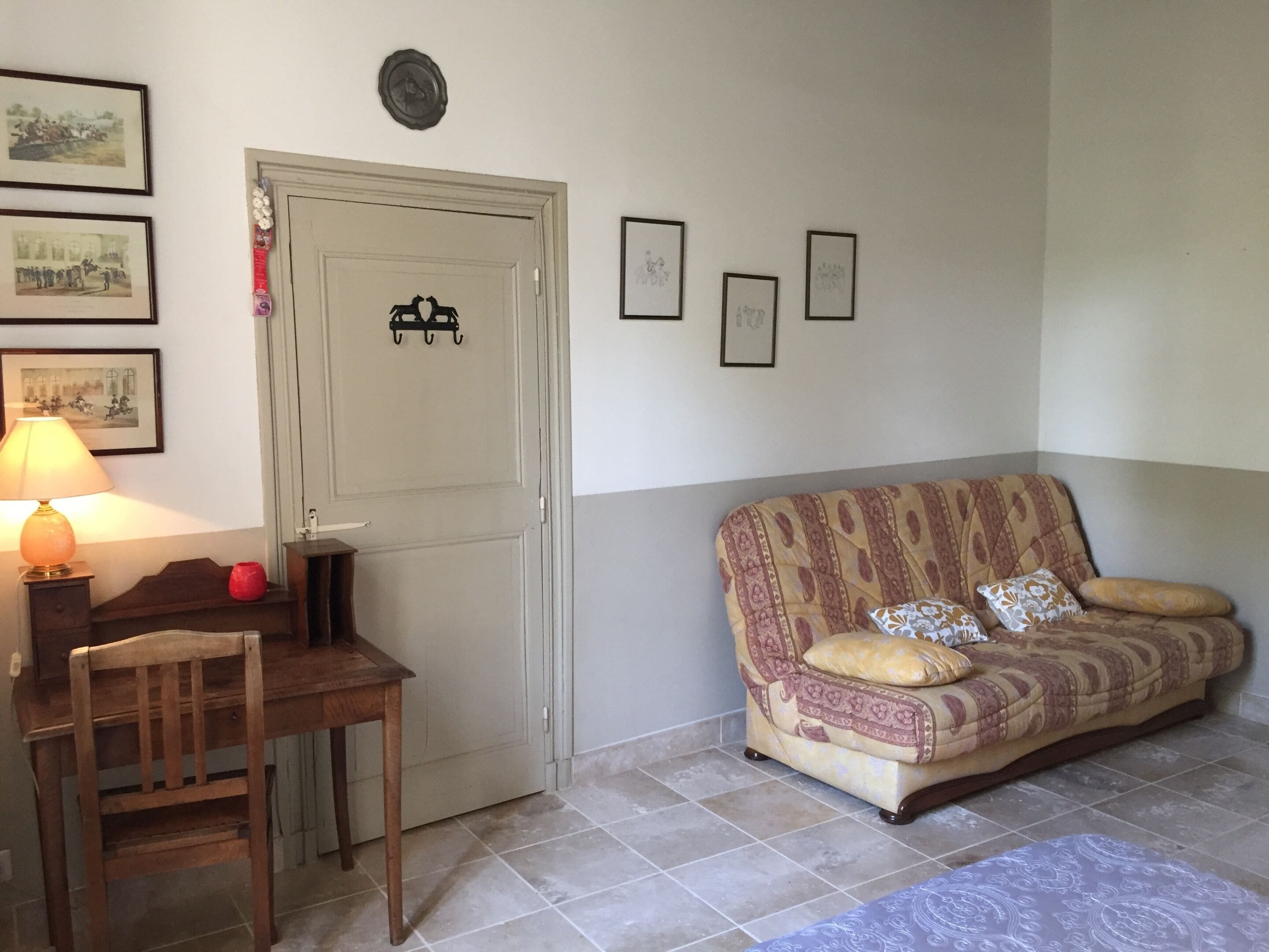 Kahden hengen classic-huone, näköala puutarhaan (Chambre Cavalier)