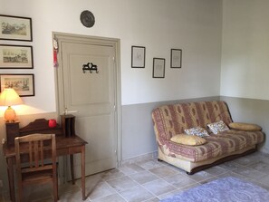 Dobbeltrom – classic, hageutsikt (Chambre Cavalier)