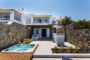 Πρόσοψη καταλύματος