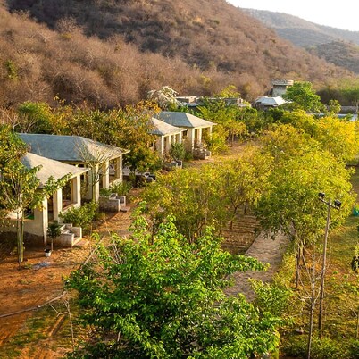 Sariska Farms & Adventure