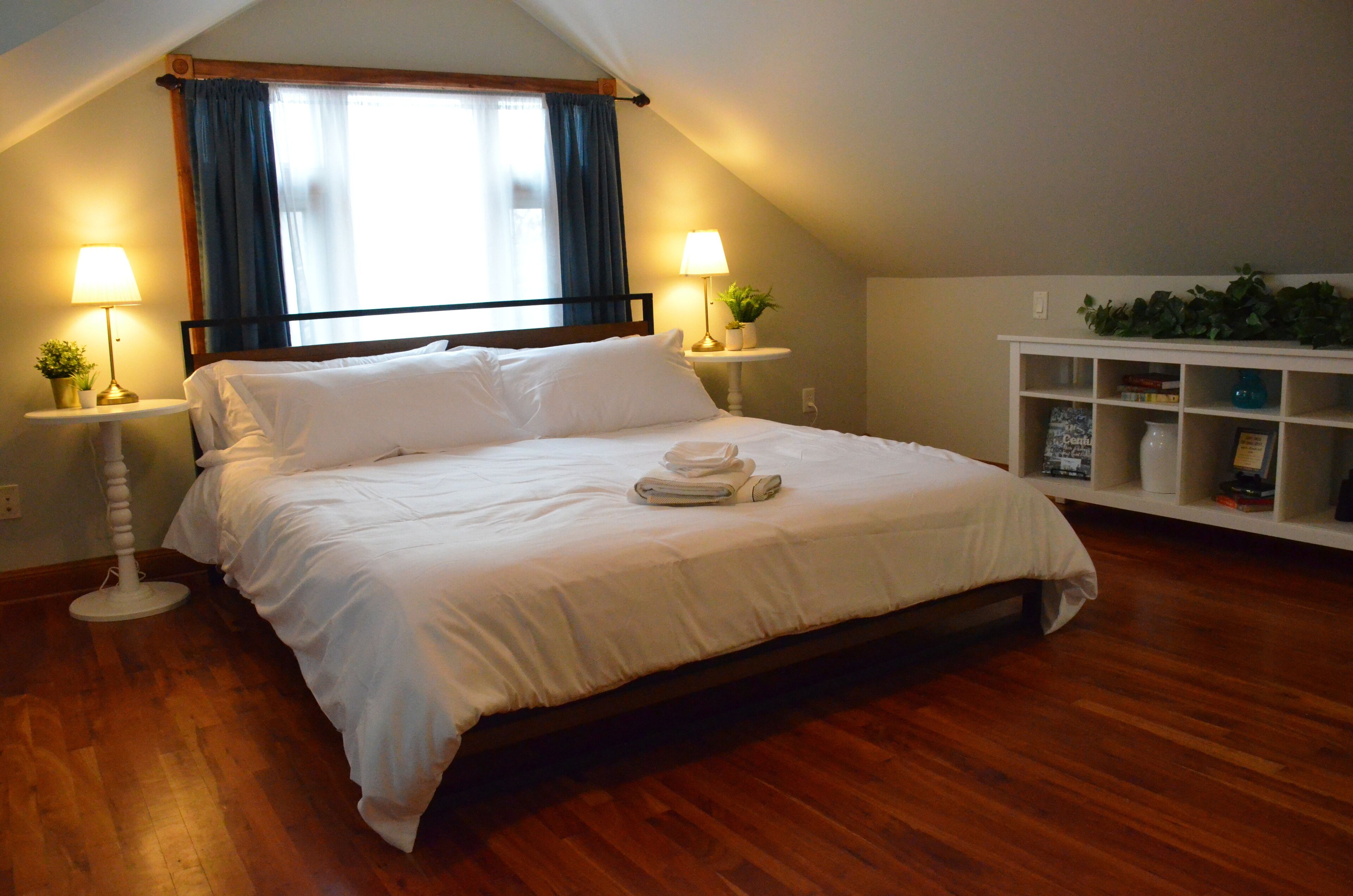 2 dormitorios, tabla de planchar con plancha, wifi y ropa de cama