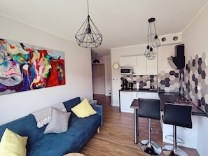 Apartment, Bergblick (9/45) | Wohnbereich