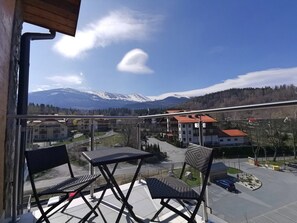 Appartement, vue sur la montagne (9/43) | Vue du balcon