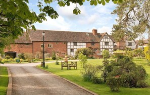 Exterior - 5*Gold One bed near Ludlow, The Granary (Kidderminster)