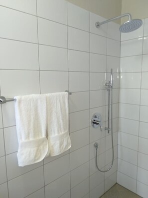 Dusj på badet