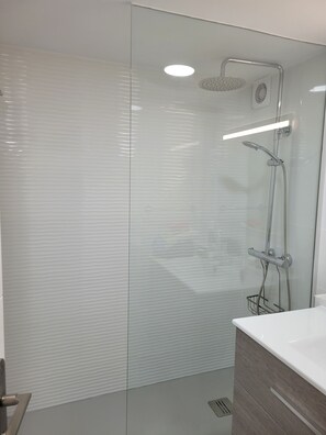 Bathtub - Studio Rosas Spain (ROSES)